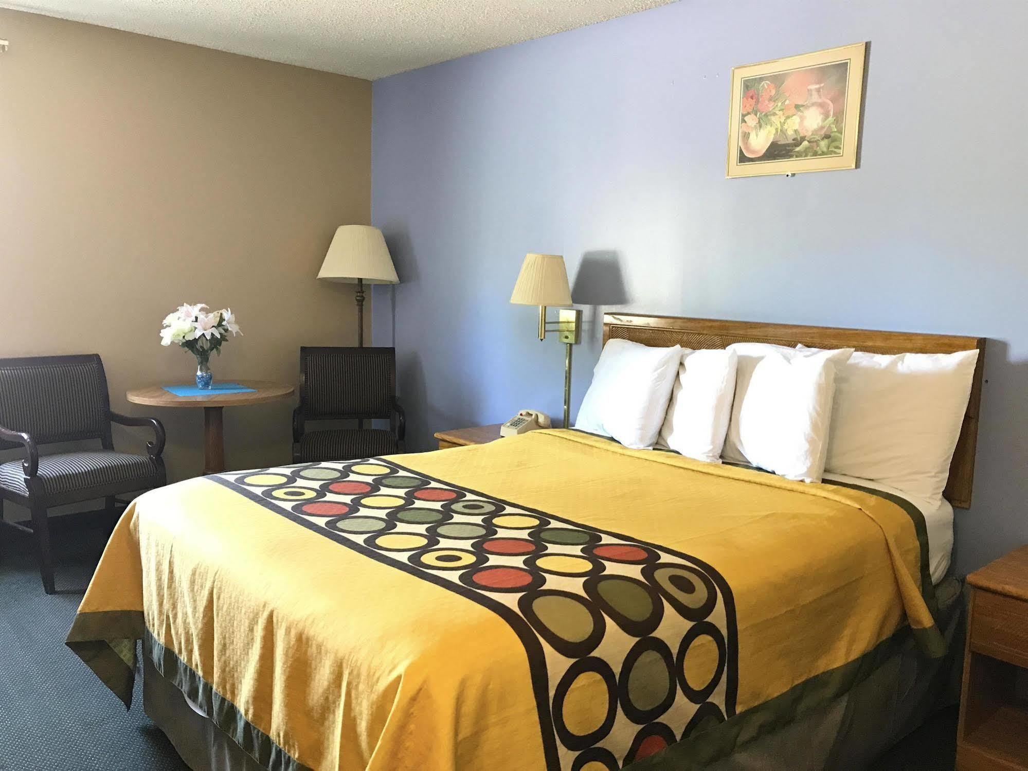 Americas Best Value Inn West Frankfort Buitenkant foto